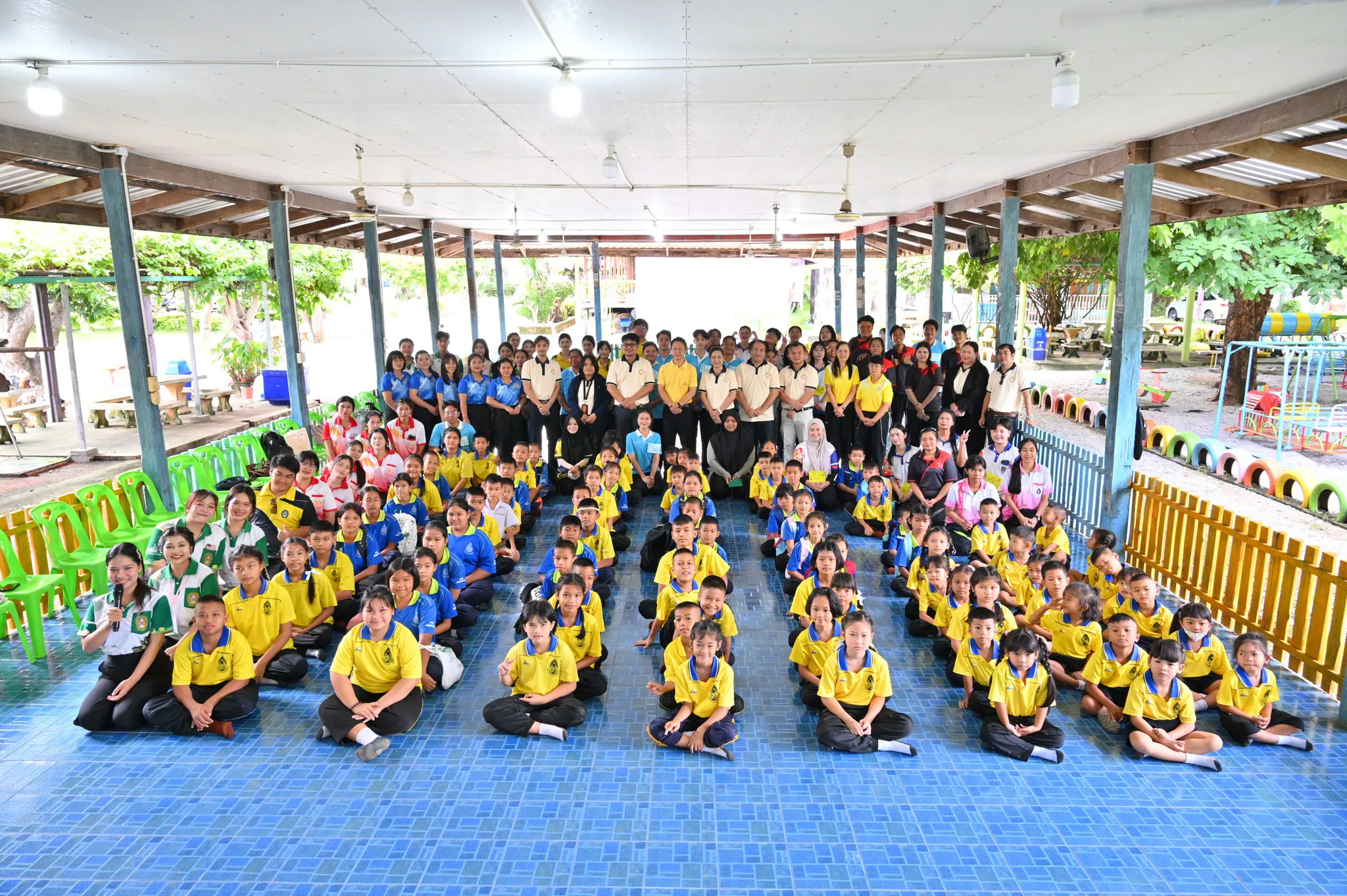 ปฏิบัติงานผู้ช่วยสอน